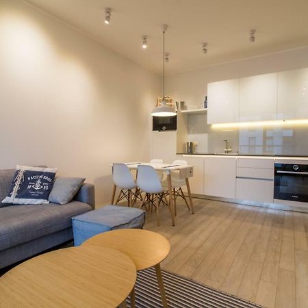 Nadmorski Dwor Wood Apartment Гданськ Екстер'єр фото
