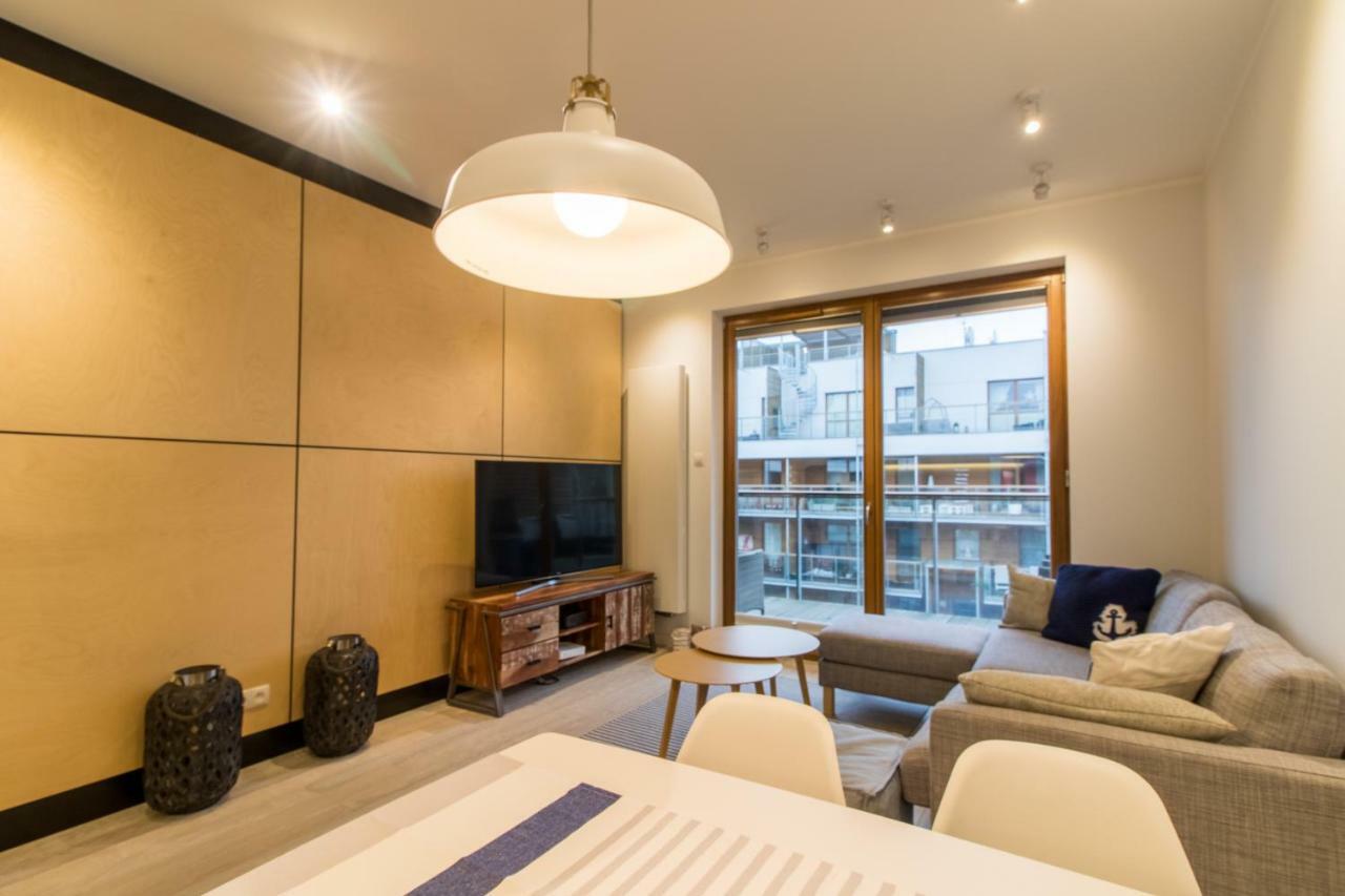 Nadmorski Dwor Wood Apartment Гданськ Екстер'єр фото